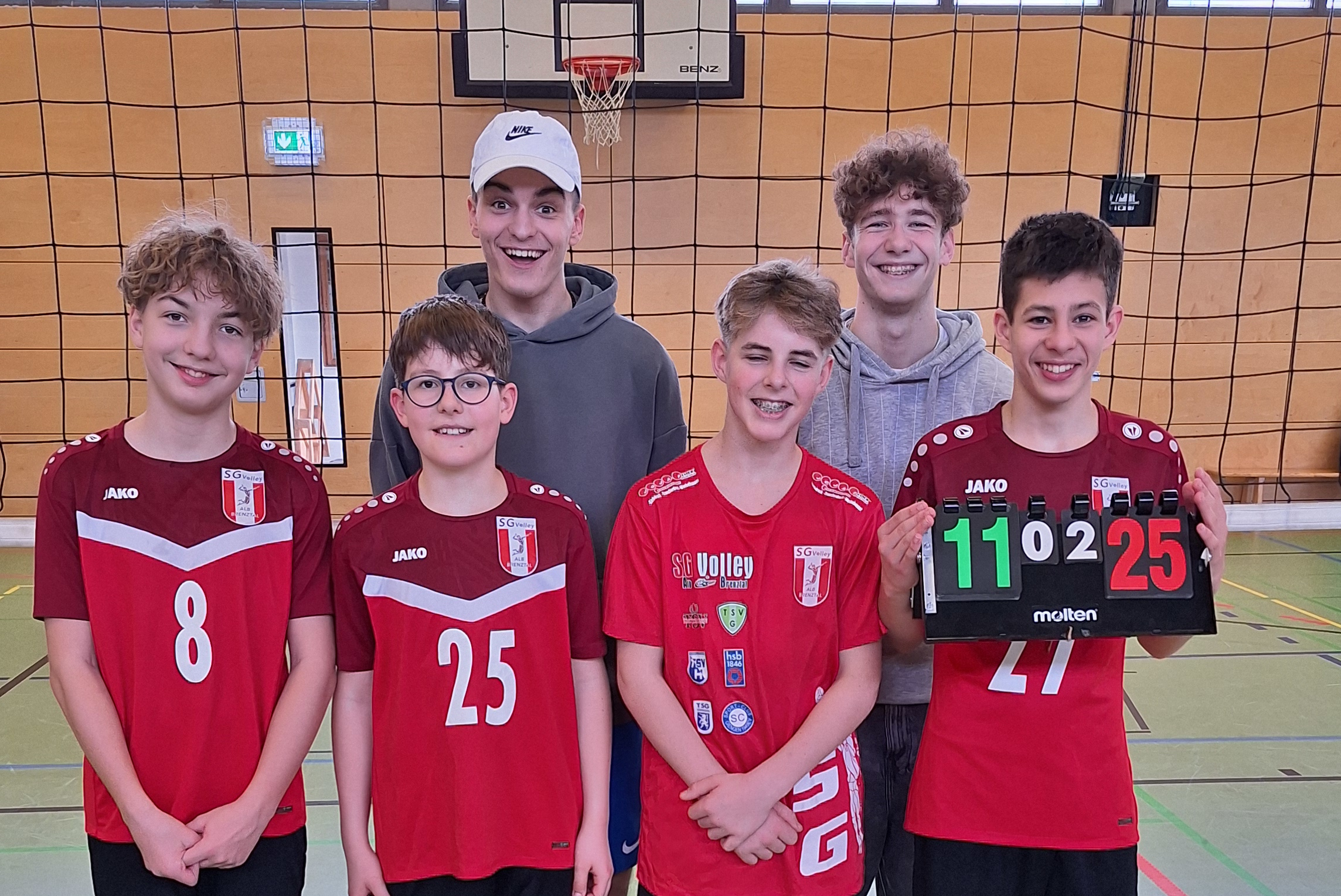 U15-Volleyballer überzeugen in voller Halle